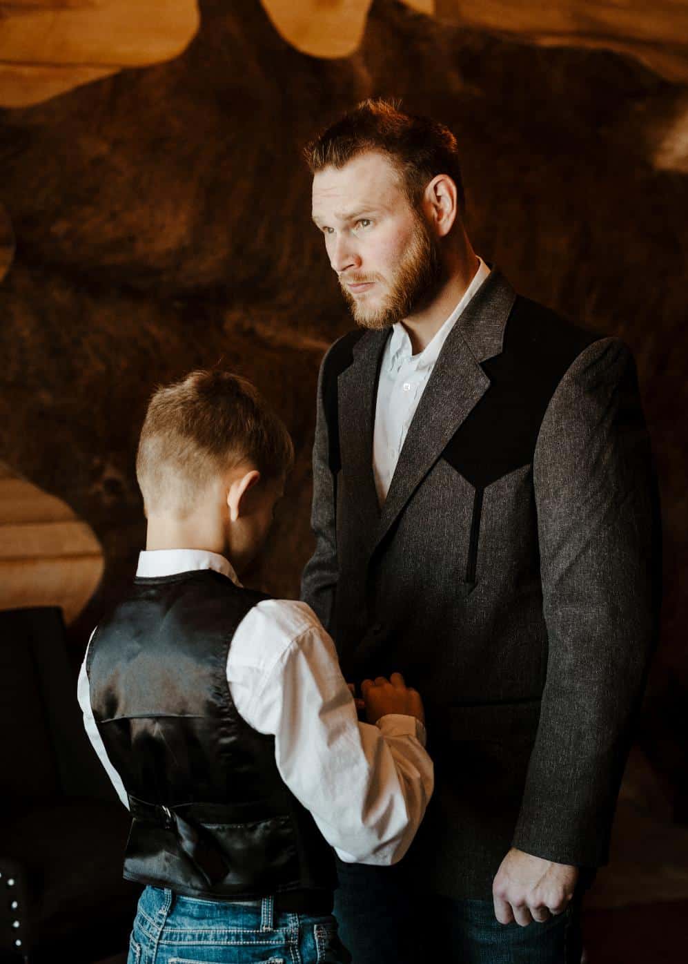 16 bailey and adam at our missouri wedding barn bailey and adam at our missouri wedding barn