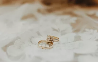 jacquelie and derek at our missouri wedding barn
